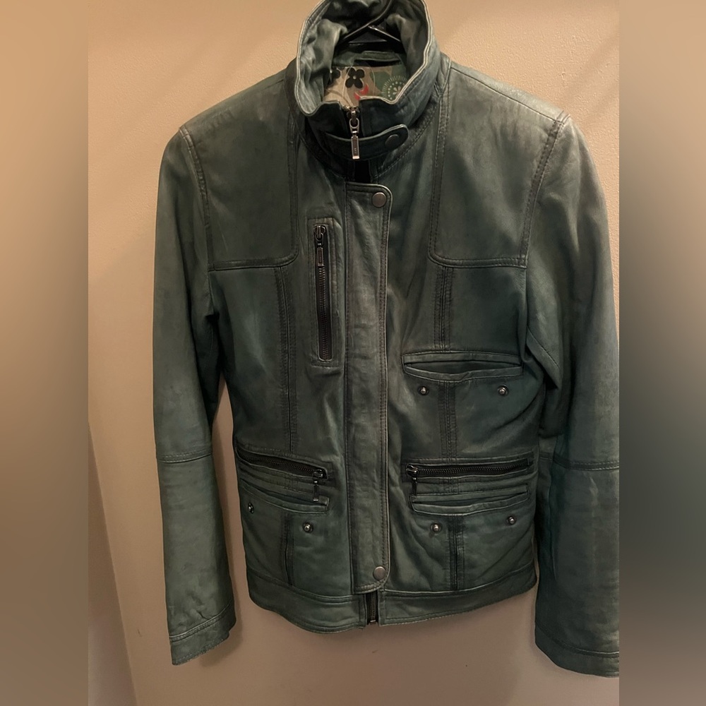 Leather Jacket - Picture 2 of 6